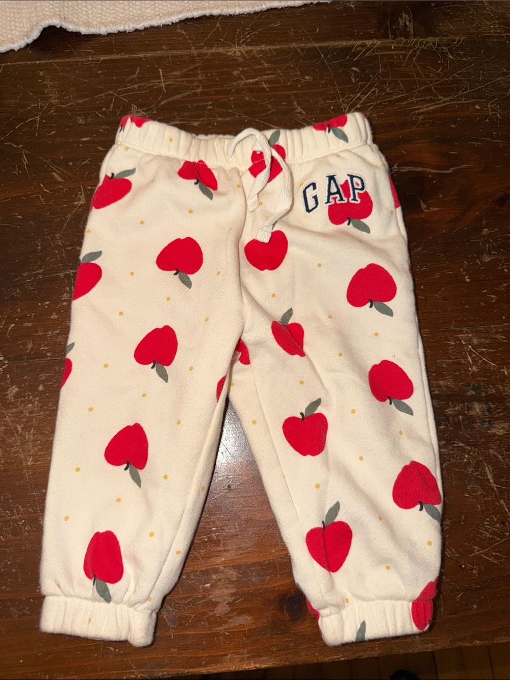 Baby Gap Apple Sweatpants 12-18M